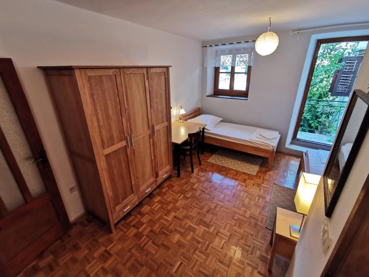 Authentico Deluxe Stari Grad Βίλα Stari Grad  Εξωτερικό φωτογραφία